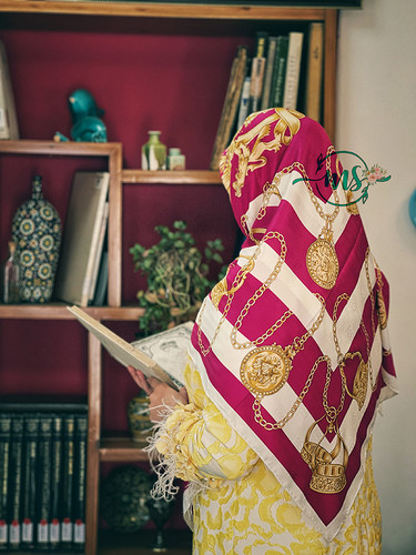 روسری راه راه جواهر نشان