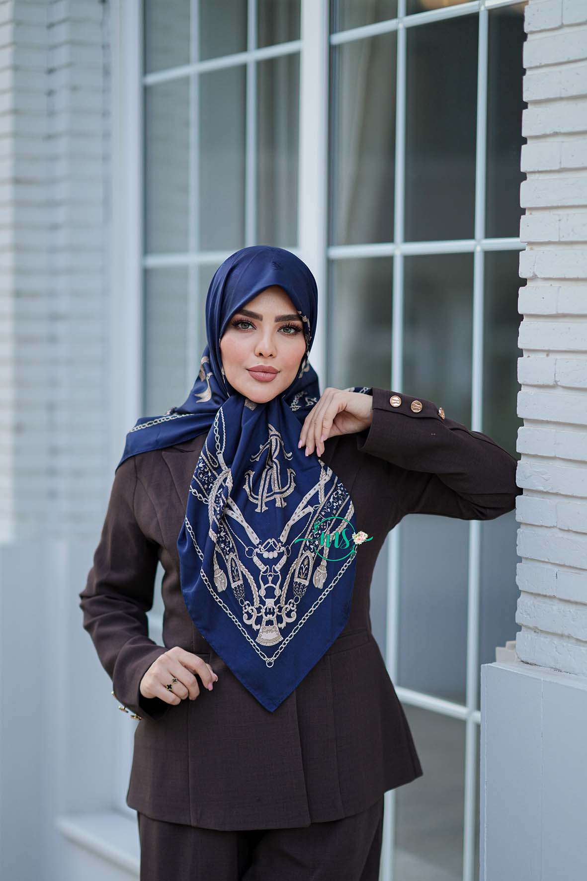 روسری ابریشم ژاکارد دیبا سرمه ای